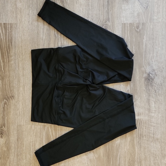 Teeki Black Yoga Leggings, Size Small - Picture 2 of 4